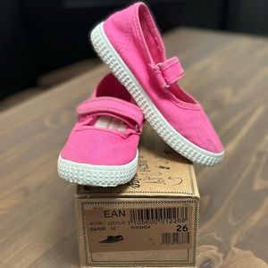 Cienta girls Mary Jane canvas shoes